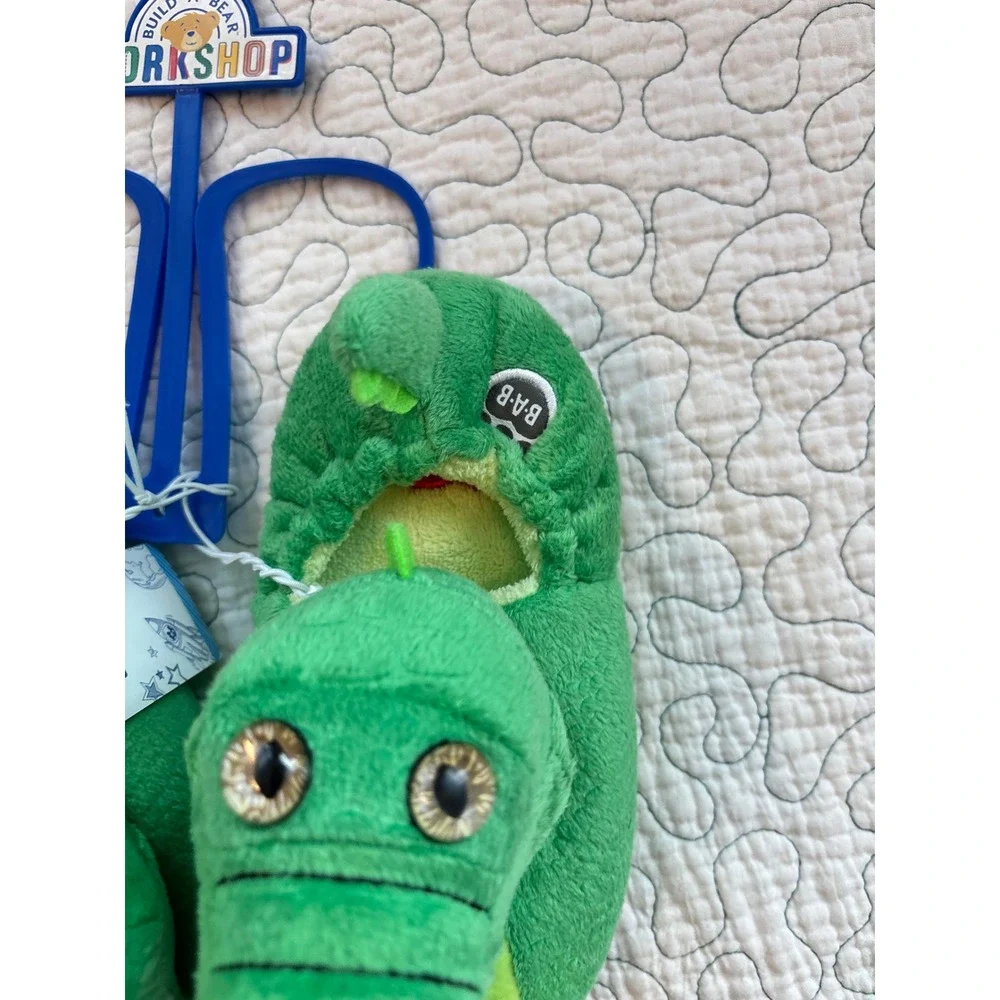 Build A Bear Workshop Kids Green Crocodile Slippers‎ M 2/3 Plush Cozy